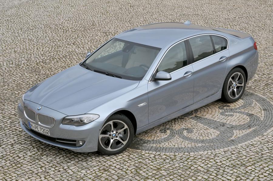  BMW ActiveHybrid 5 2012 года  (US) (фото 131 из 135)